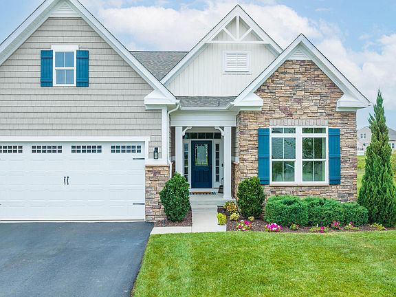 2nd image of 29610 Vincent Village Dr