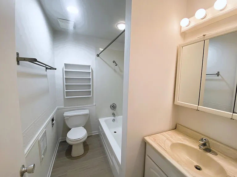 1717 Mount Pleasant St #2 — Photo 9