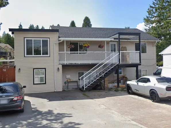 9763 132nd St, Surrey, BC V3T 3S5