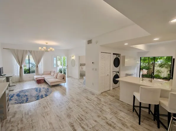 210 BELLA VISTA Court N #10, Jupiter, FL 33477
