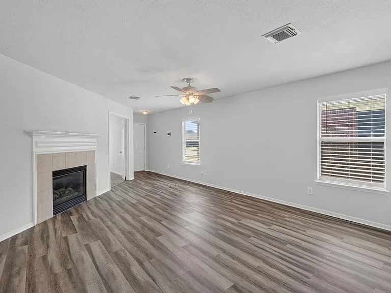 21907 Willow Shade Ln — Photo 7
