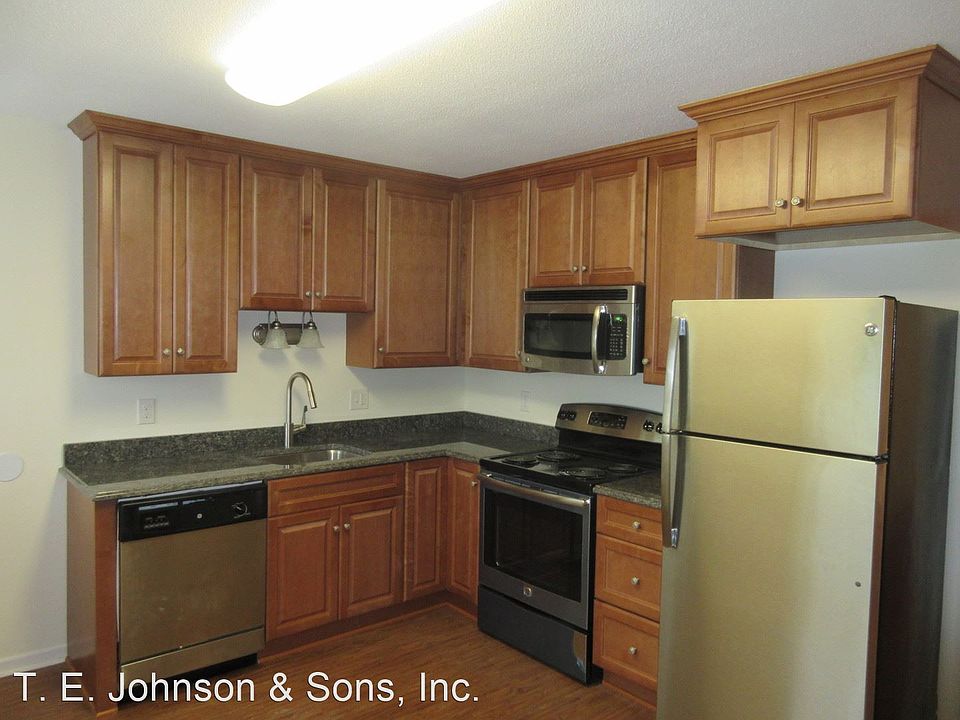 1st image of 1232 Forsyth St