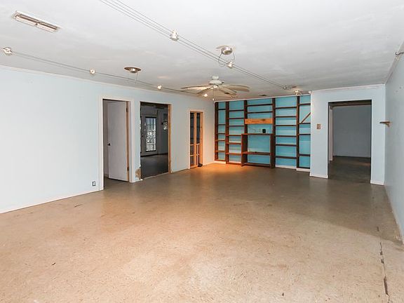 5th image of 414 S Alta Vista St