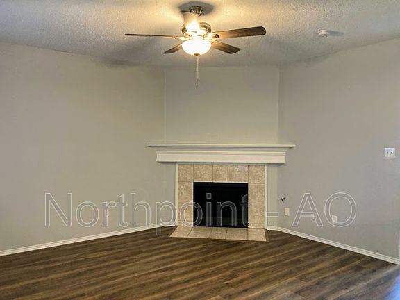 5th image of 1109 Wentwood Dr