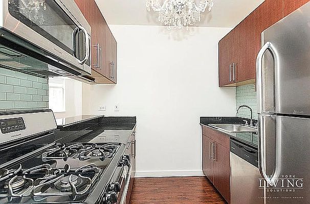 1st image of 100 John St APT 1606
