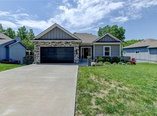 415 E 166th Ct, Belton, MO 64012