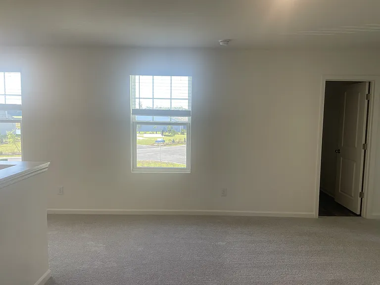 349 Sporting Dr — Photo 25