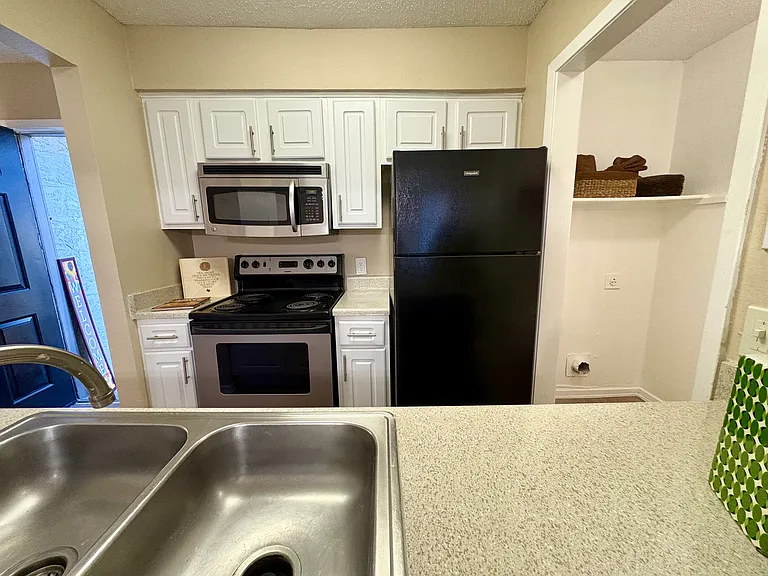 Three60 North Apartments — Photo 57