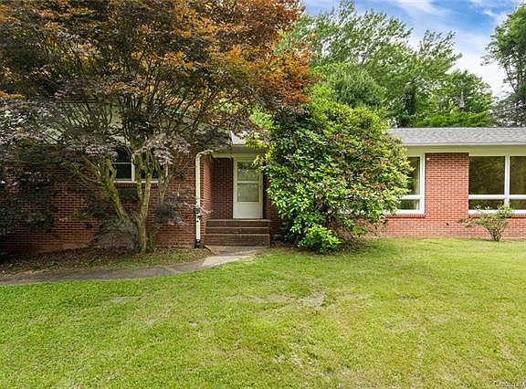 2nd image of 3024 New Leicester Hwy