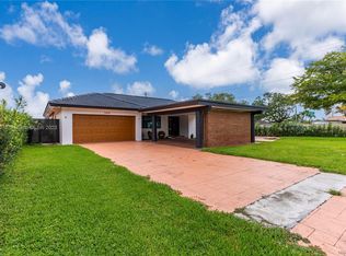 2410 SW 99th Ave, Miami, FL 33165