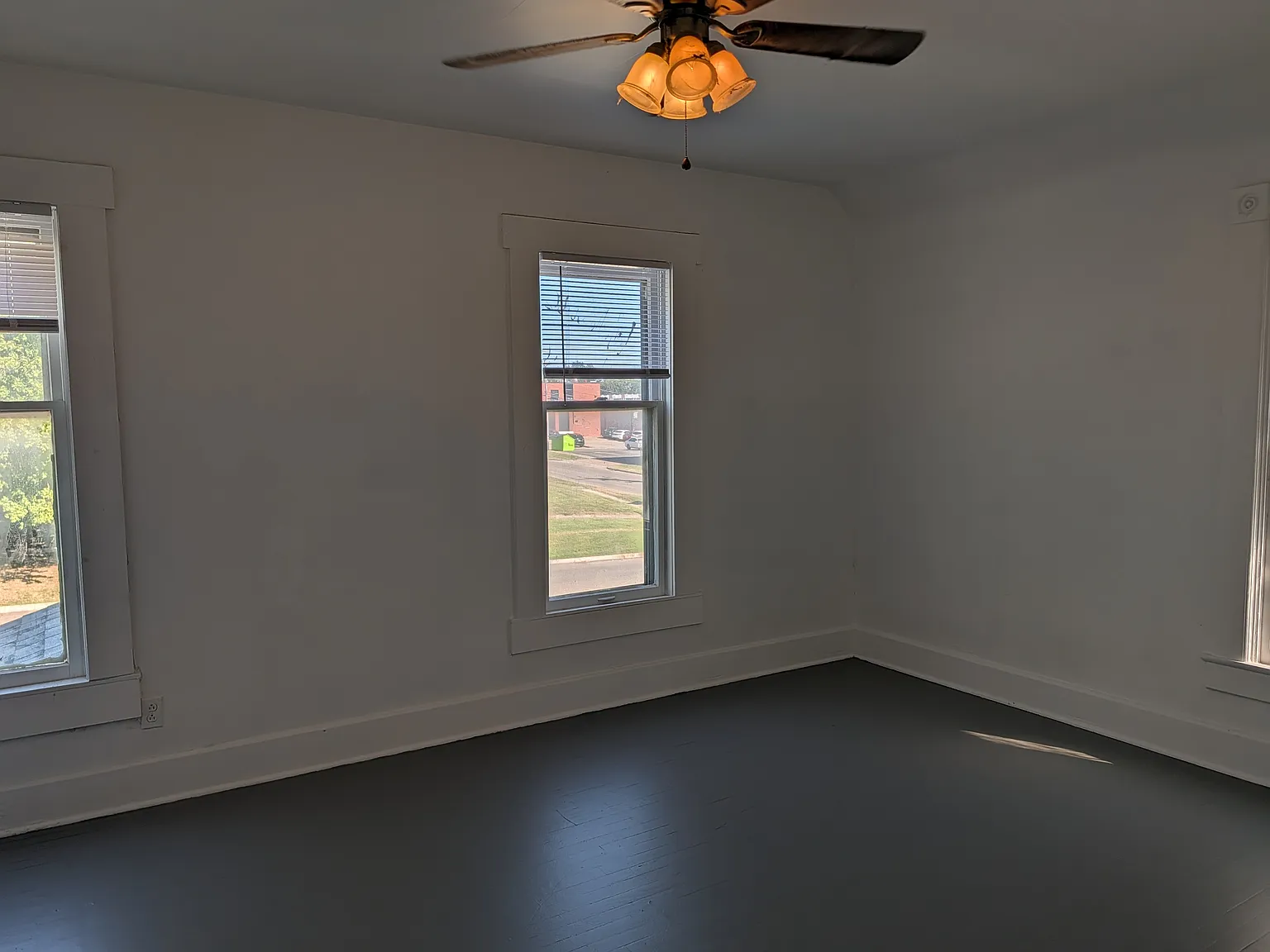 4 bed, 1704 sqft, $1,345 — Photo 4