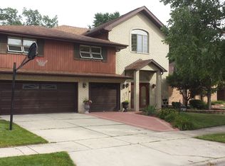 17307 Kimbark Ave, South Holland, IL 60473