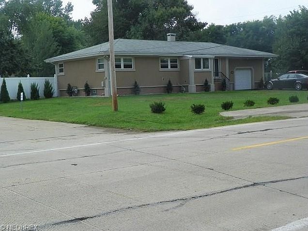 great upated stucco ranch 0n 13 acres Full finished basement