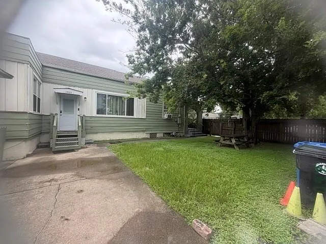 1505 N Broad St — Photo 6