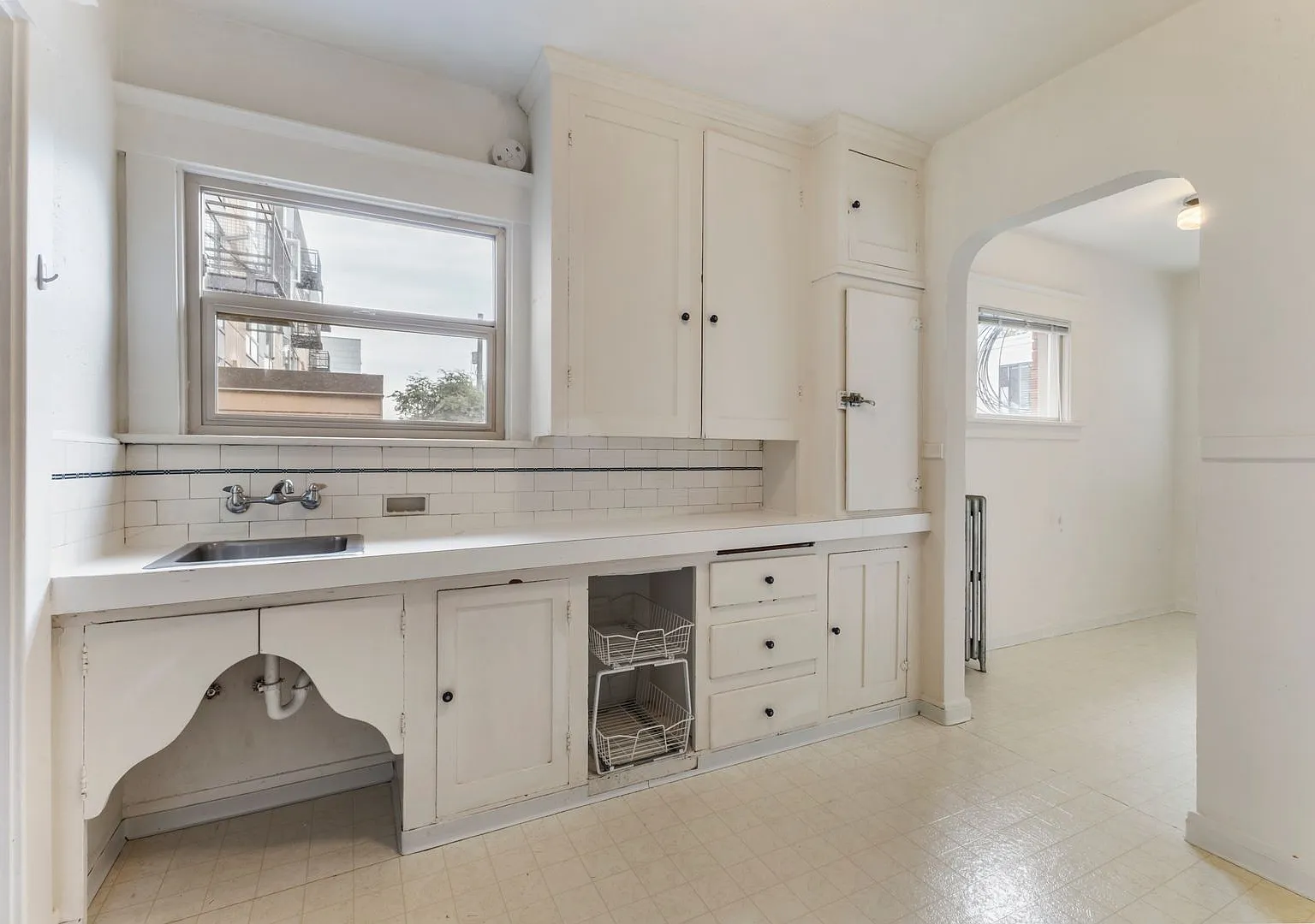 Devoe Apartments — Photo 4