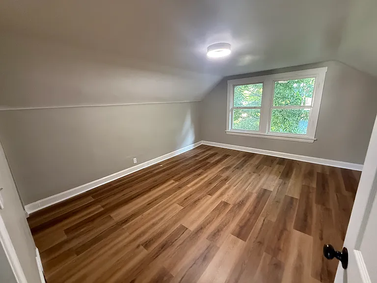 2885 Shaffer Ave — Photo 15