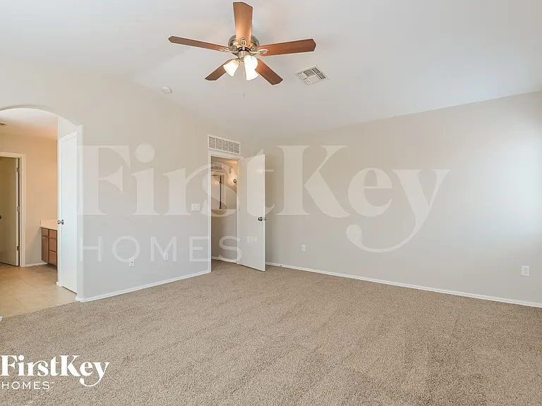 10616 S Lucius Dr — Photo 8