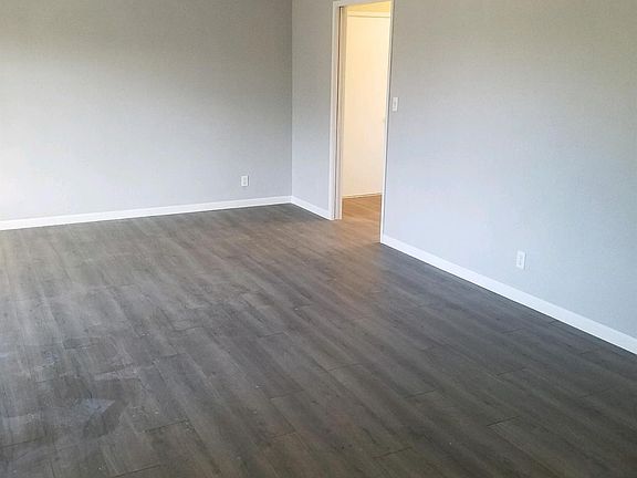 5th image of 5494 E Balch Ave