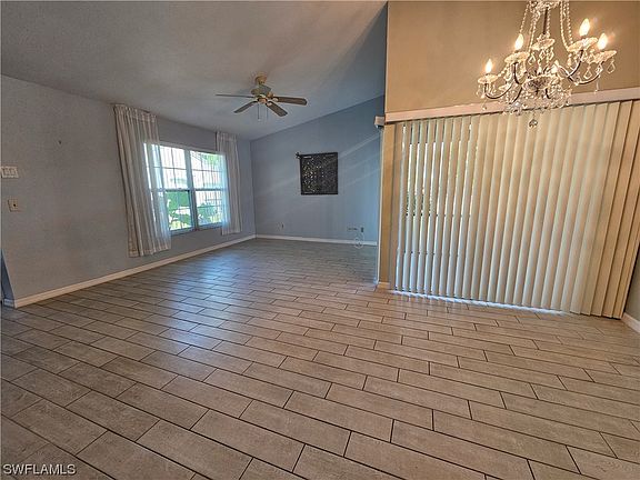 3rd image of 10432 Lakeport Ct