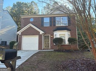 7069 Ravenwood Ln, Lithonia, GA 30038
