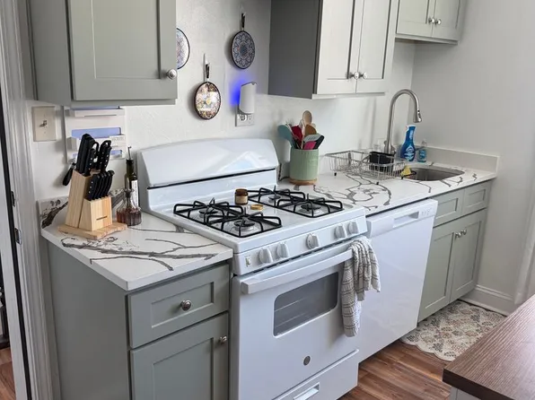 234 Meyran ave unit 2 and 3, 234 Meyran Ave APT 2, Pittsburgh, PA 15213