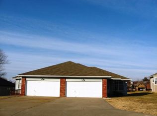 3673 W Sylvania St, Springfield, MO 65807