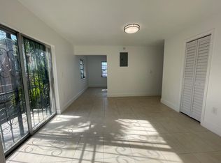 856 SW 2nd St #6, Miami, FL 33130