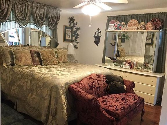 3rd image of 1341 Harvest Hill Ln