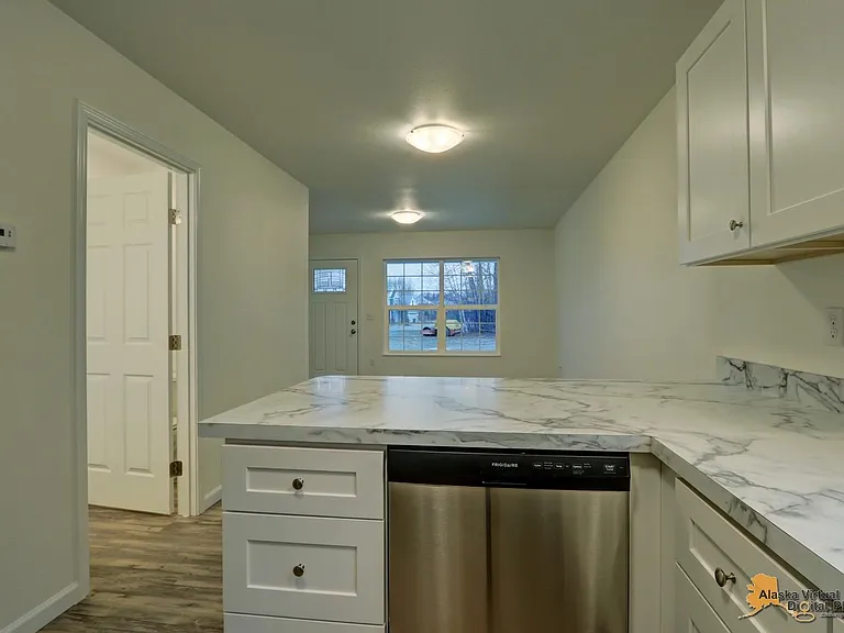 805 N Old Trunk Rd — Photo 8