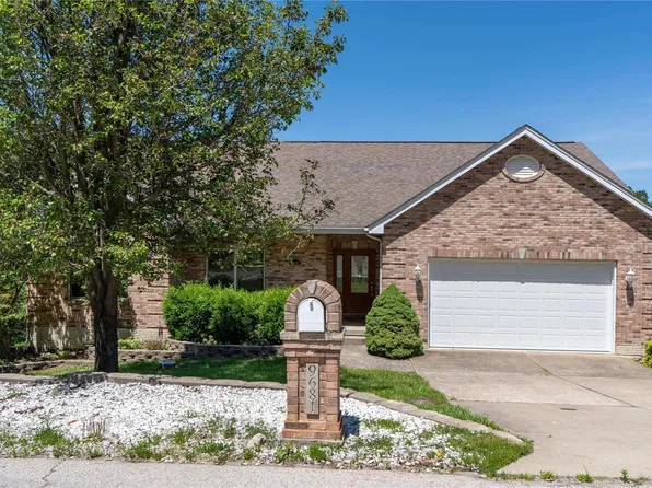 9681 E Vista Dr, Hillsboro, MO 63050