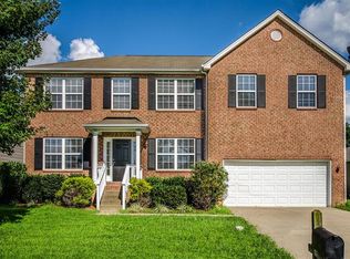 308 Golf Club Ln, Springfield, TN 37172