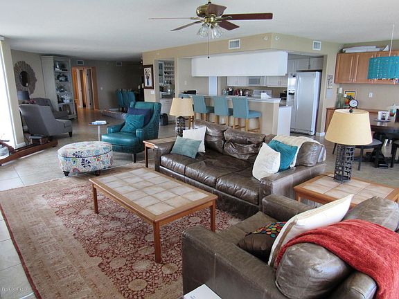 5th image of 2195 Highway A1a APT 803