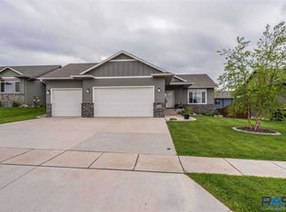 4413 W Ballard St, Sioux Falls, SD 57108