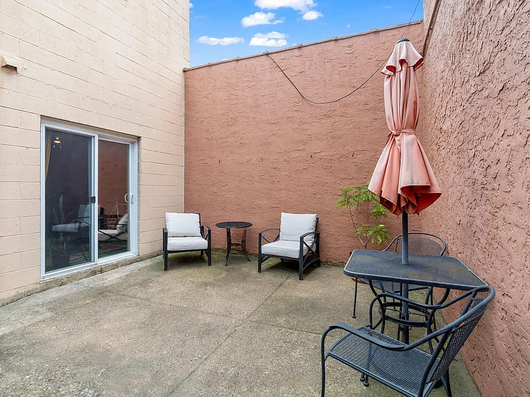 1224 E Columbia Ave — Photo 26