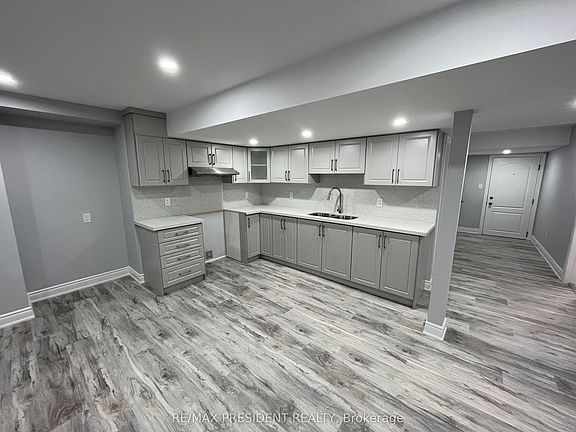 2nd image of 21 Horizon St