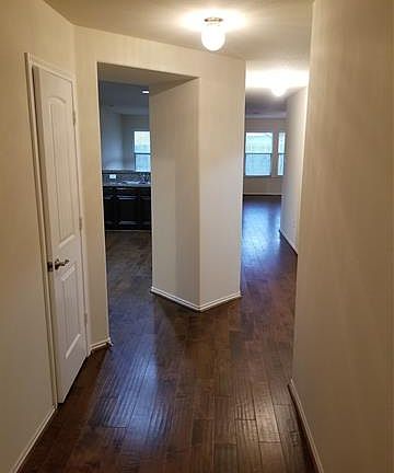 2nd image of 2030 Wellington Point