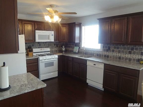 2nd image of 6 Birch Ave
