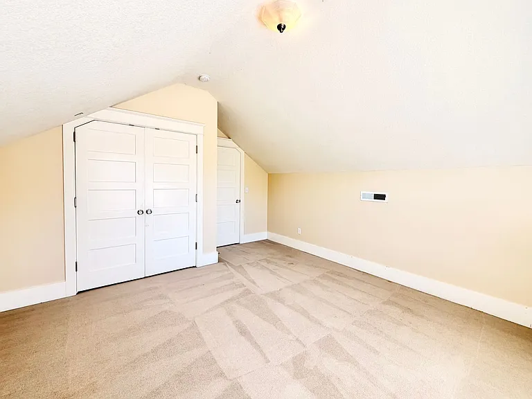 5319 NE 16th Ave — Photo 28