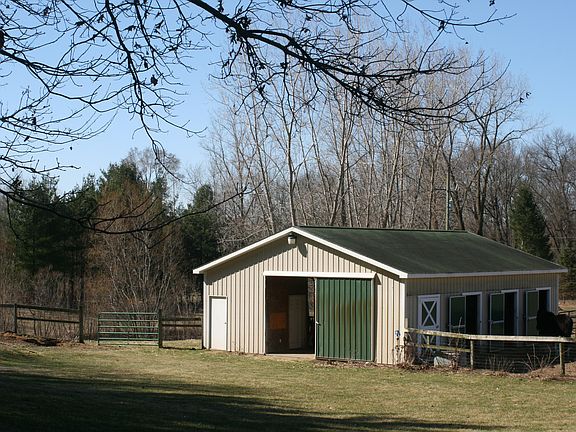 30'x40' barn