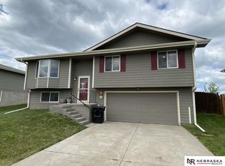 2101 NW 58th St, Lincoln, NE 68528