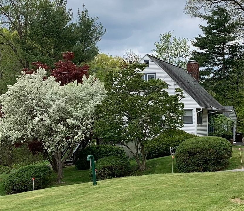 94 Fern Ave, Amesbury, MA 01913 Zillow