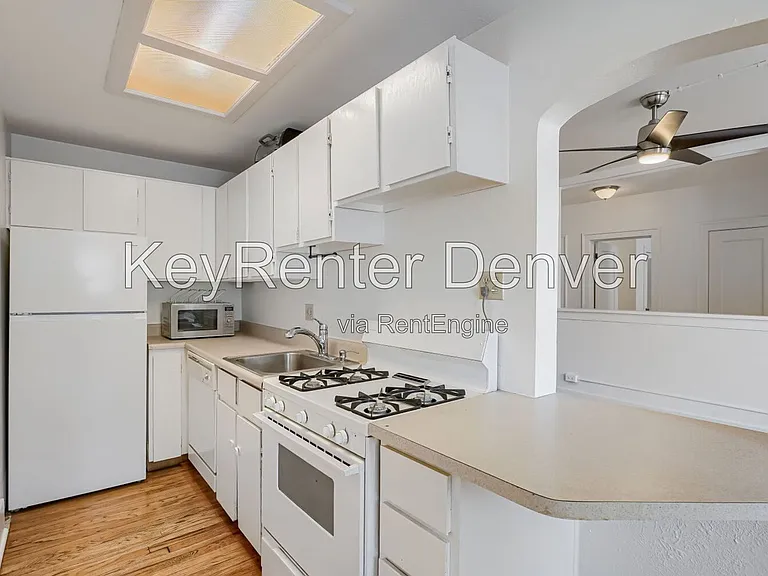 1275 N Clarkson St #3 — Photo 7