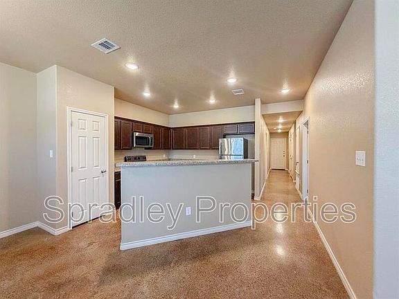 5th image of 1573 Kal Ct