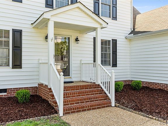3rd image of 7973 Bear Grass Ln