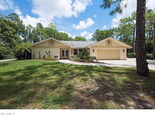 6011 Standing Oaks Ln, Naples, FL 34119