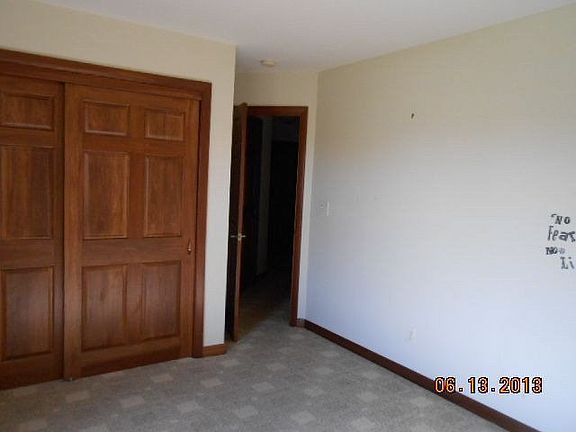 4th image of 398 Adrienne Dr #P
