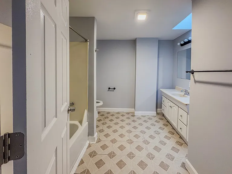 3122 Keswick Rd — Photo 7