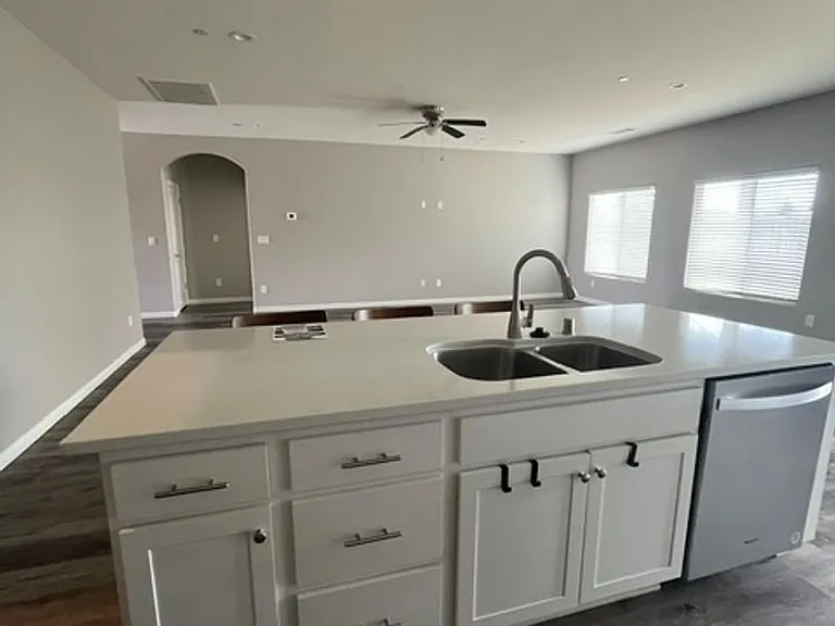 9211 Jack Ranch Ct — Photo 30