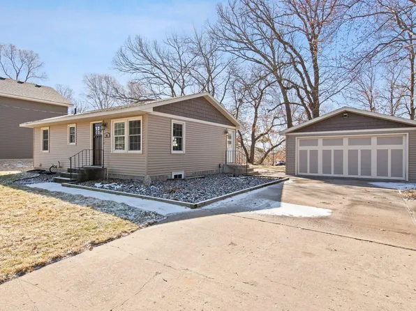 401 Shawn St SE, Isanti, MN 55040