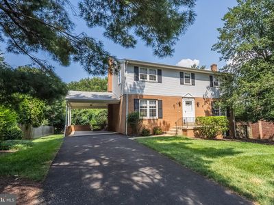 437 Glyndon St NE, Vienna, VA, 22180